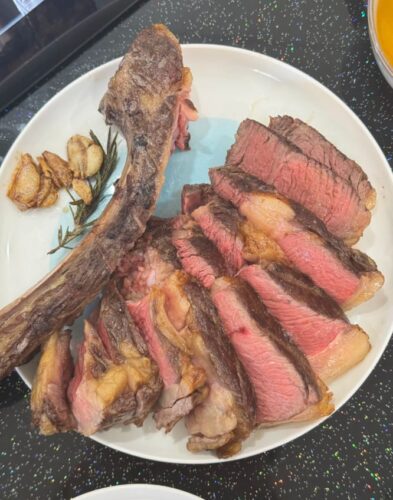 Australian tomahawk steak, approximately 1.2 kg photo review